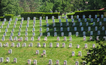 Burial area at the Evergreen Cemetery Soldiers' Lot. Burial area at the Evergreen Cemetery Soldiers' Lot.