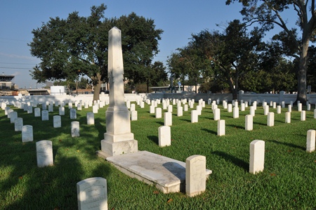 Burial area at Baton Rouge National Cemetery. Burial area at Baton Rouge National Cemetery.