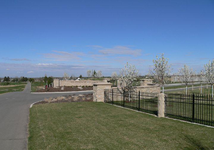 Picture of a cemetery's main entrance